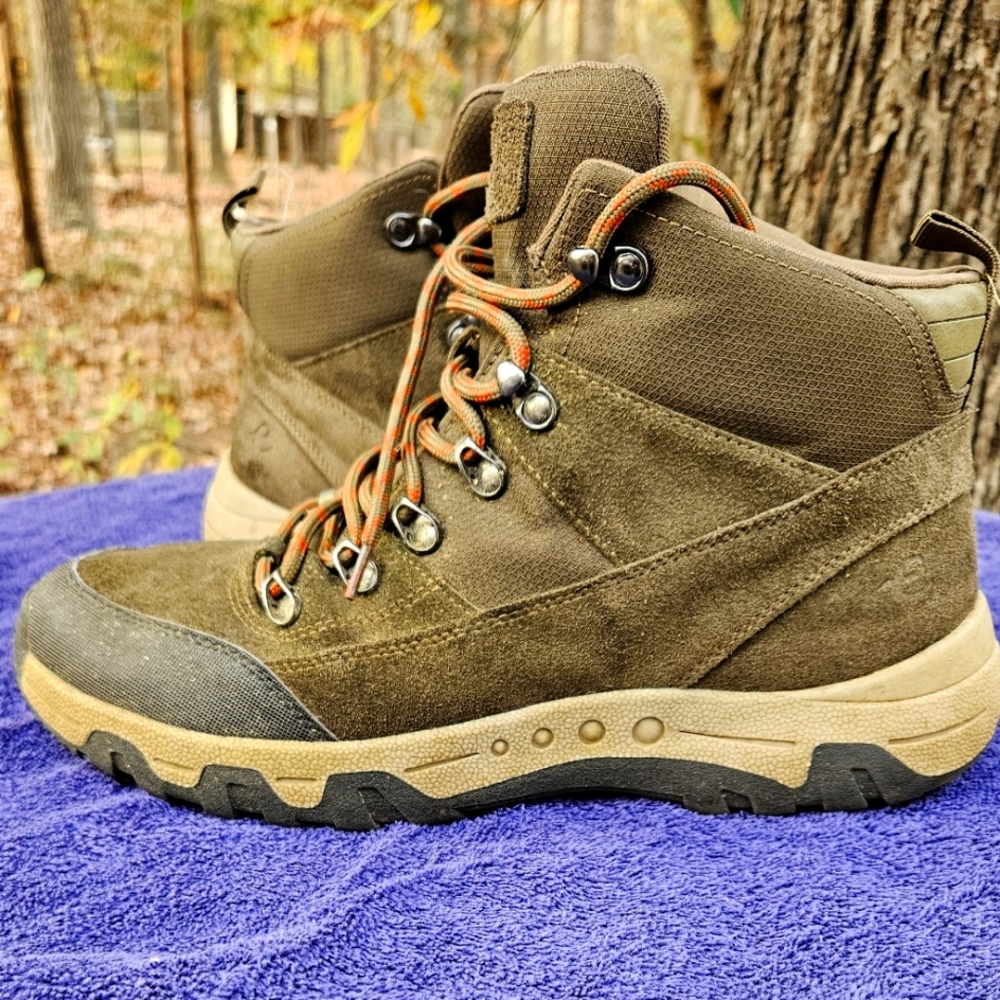 Easy Spirit Nylaa Hiking Boots
